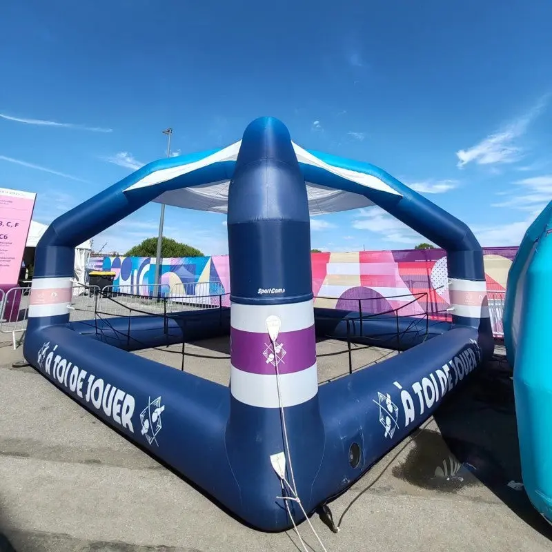 Aufblasbarer Boxring mit Überdachung – 5,75 × 5,75 m