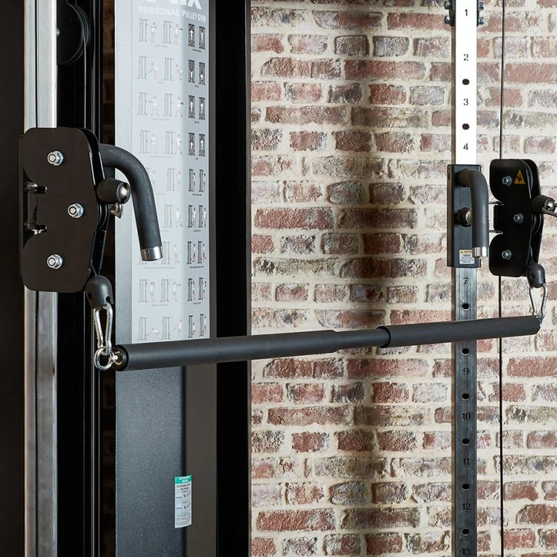 Universal Cross Bar mit Ösen