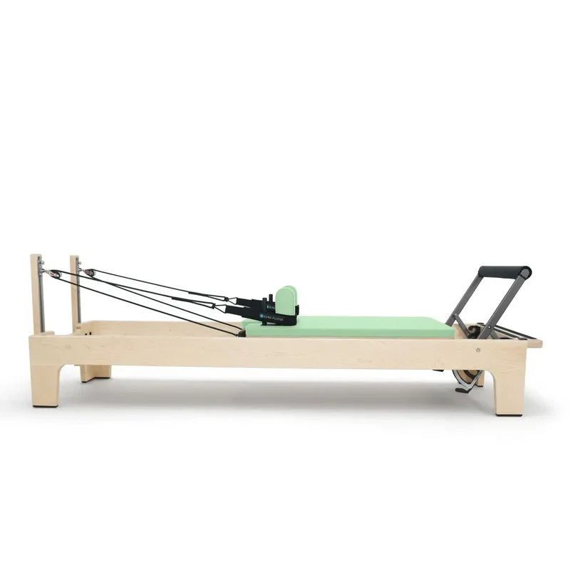 Elina Pilates Club Reformer – Studio Reformer, Rot