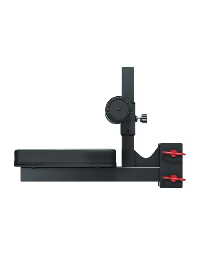 R8 Latzug-Sitz mit Knieblocker
