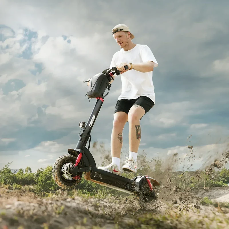 GT2 Electric Scooter, 1000W Motor, 48V 15Ah Battery, 11 Inch Tires, 45km/h Max Speed, 60km Range, Double Disc Brakes, Dual Hydraulic Suspension
