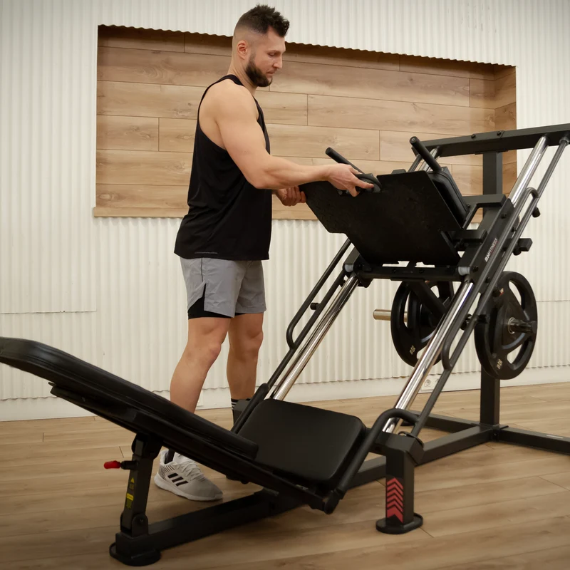 BH Fitness Hack Squat / Leg Press G530