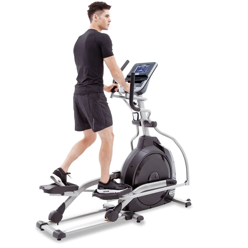 Spirit Fitness Ellipsentrainer XE195