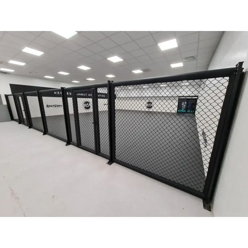 MMA-Paneel mit Tür – 4 Polster | 1,75 bis 2,50 m × 1,93 m
